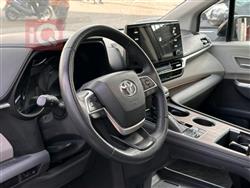 تۆیۆتا سیانا